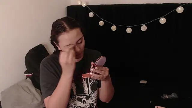 Red Lola  online show from November 2025 03:12:02 AM