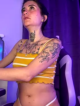 Maiaaa 11 online show from November 2025 02:43:01 AM