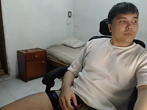 CuteAlexBoy online show from April 2026 08:54:01 PM