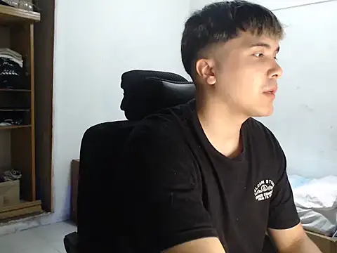 Snapshot of CuteAlexBoy chatting on February 2026 03:41:02 PM CuteAlexBoy online show from February 2026 03:41:02 PM