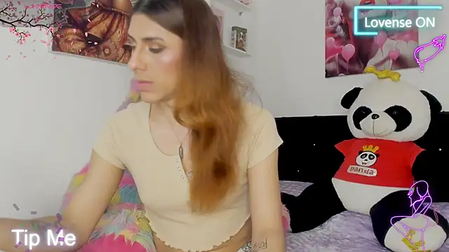 Ariadnne16 online show from April 2026 11:53:01 PM