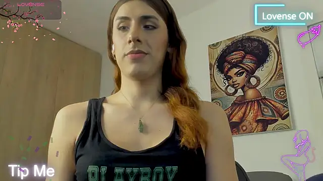 Snapshot of Ariadnne16 chatting on April 2026 12:00:01 AM Ariadnne16 online show from April 2026 12:00:01 AM