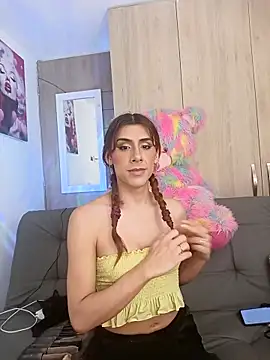 Snapshot of Ariadnne16 chatting on November 2025 02:56:01 PM Ariadnne16 online show from November 2025 02:56:01 PM