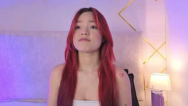 Martinaa Garcia online show from May 2026 07:42:01 PM