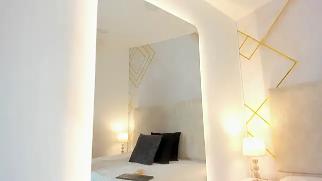 Martinaa Garcia online show from February 2026 08:00:01 PM