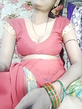 Snapshot of Hot_Lilly02 chatting on November 2025 05:12:01 AM Hot Lilly02 online show from November 2025 05:12:01 AM