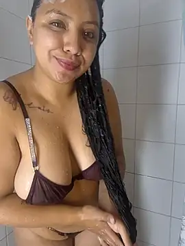 Lunaira Deep online show from November 2025 04:55:02 PM