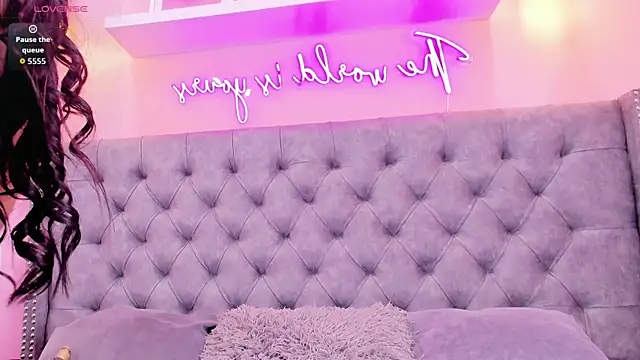 Sophiia 77 online show from November 2025 10:36:02 PM