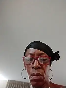 Snapshot of Mshard-61 chatting on December 2025 06:19:02 AM Mshard-61 online show from December 2025 06:19:02 AM