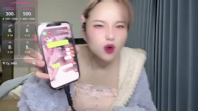 Momo-999 online show from December 2025 04:50:01 PM