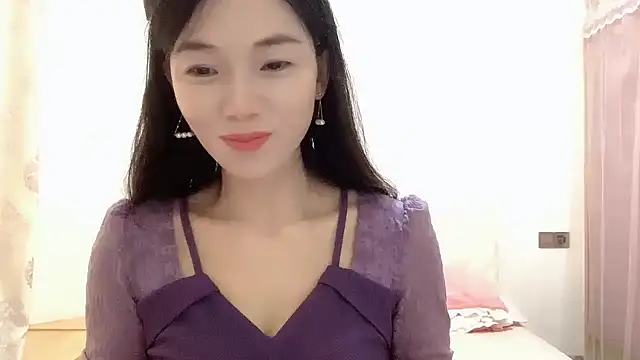 Snapshot of Keke-Baby170 chatting on November 2025 06:50:02 AM Keke-Baby170 online show from November 2025 06:50:02 AM