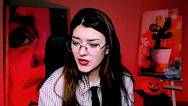 AnaSteisher online show from October 2025 02:25:02 PM