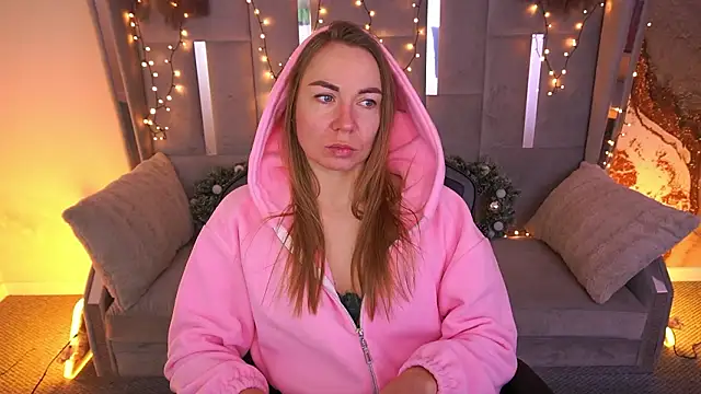 VixenMuse online show from February 2026 02:53:01 AM