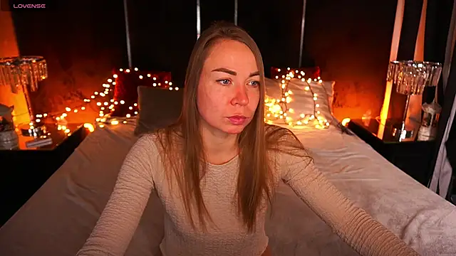 VixenMuse online show from February 2026 09:04:02 PM