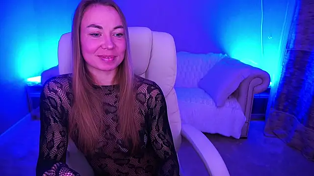 Snapshot of VixenMuse chatting on November 2025 09:15:02 PM VixenMuse online show from November 2025 09:15:02 PM