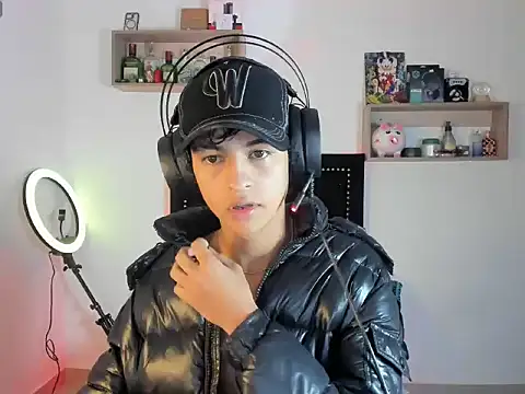 Alejo Desire online show from November 2025 12:58:02 AM