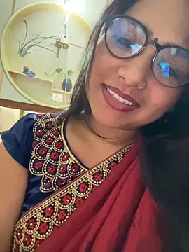 Vanshika1432 online show from November 2025 06:17:01 AM