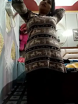 Vanshika1432 online show from November 2025 07:22:01 AM