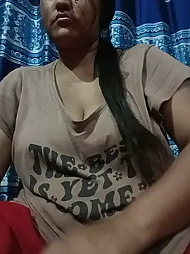 Snapshot of Fucking_Moni chatting on June 2026 05:22:01 PM Fucking Moni online show from June 2026 05:22:01 PM