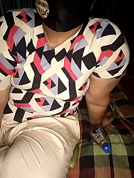 Priyanka-Khan online show from June 2026 03:51:02 AM
