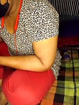 Priyanka-Khan online show from June 2026 06:27:01 PM