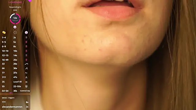 BrynnHolverson online show from November 2025 06:24:02 PM