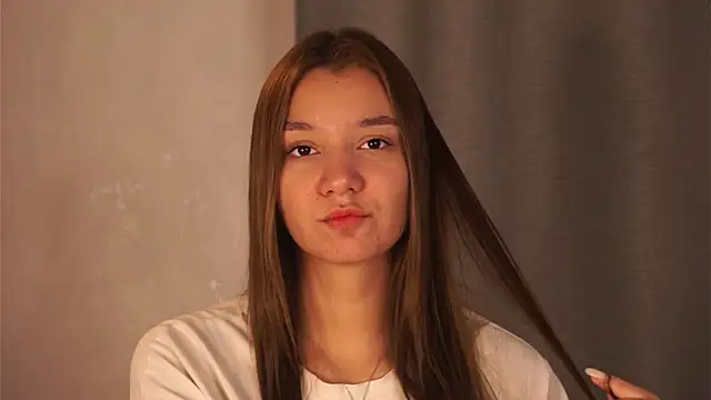 BrynnHolverson online show from October 2025 07:11:02 PM