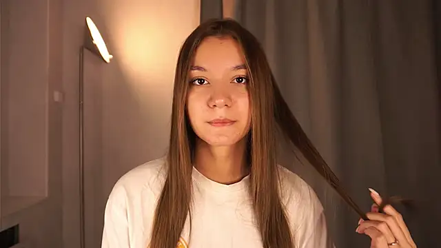 BrynnHolverson online show from October 2025 05:13:02 PM