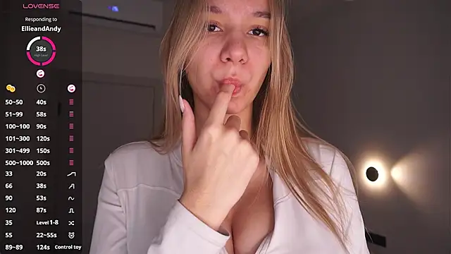 BrynnHolverson online show from March 2026 07:40:01 PM