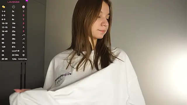 BrynnHolverson online show from November 2025 07:36:01 PM