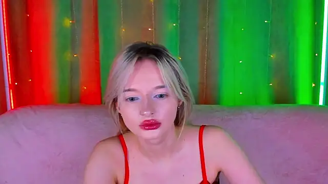 AlessaKiss online show from April 2026 02:03:02 AM