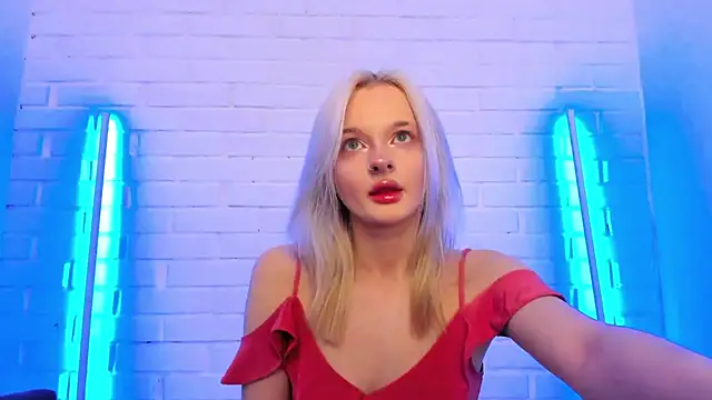 AlessaKiss online show from May 2026 01:45:02 AM