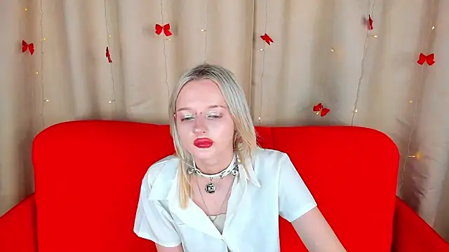 Snapshot of AlessaKiss chatting on February 2026 10:06:02 AM AlessaKiss online show from February 2026 10:06:02 AM