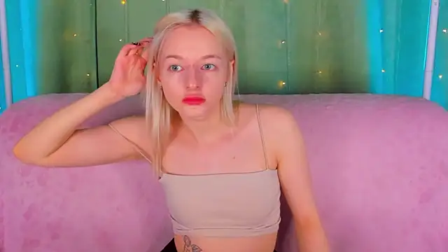AlessaKiss online show from May 2026 08:42:02 AM