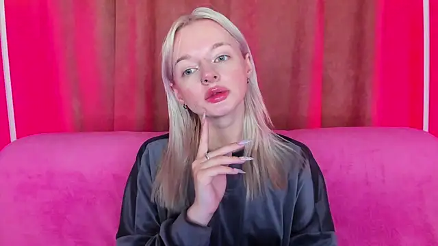 AlessaKiss online show from May 2026 01:43:01 AM