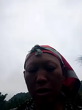 nui-show online show from October 2025 04:33:01 AM