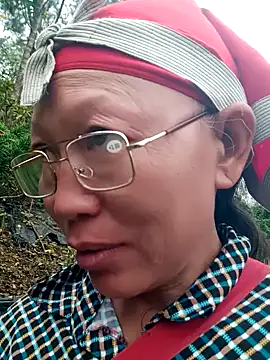 nui-show online show from October 2025 04:46:02 AM