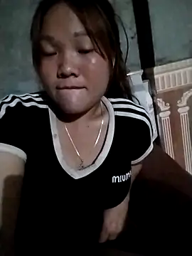 Snapshot of mai-cute chatting on October 2025 11:07:01 AM mai-cute online show from October 2025 11:07:01 AM