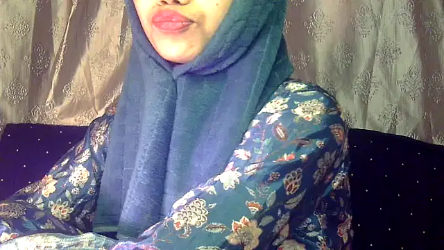 Snapshot of fairyy_tale chatting on February 2026 08:09:02 PM fairyy tale online show from February 2026 08:09:02 PM