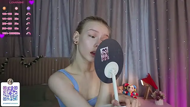 Snapshot of Sunshine_agata chatting on June 2026 04:53:02 AM Sunshine agata online show from June 2026 04:53:02 AM