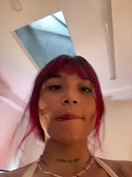 Emma duff online show from March 2026 07:37:02 PM