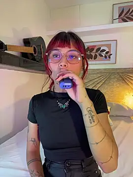 Emma duff online show from April 2026 07:51:01 PM