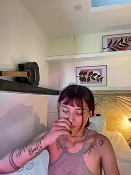 Emma duff online show from March 2026 07:37:01 PM