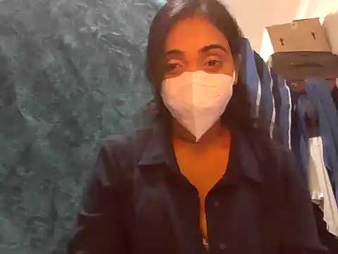 shainiasha1 online show from May 2026 04:57:01 PM