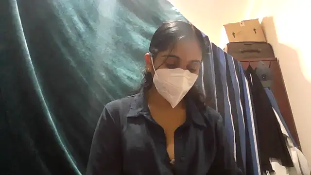 shainiasha1 online show from June 2026 05:24:02 PM