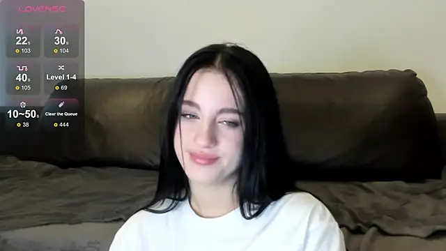 Snapshot of LexiSinnn chatting on November 2025 06:17:01 AM LexiSinnn online show from November 2025 06:17:01 AM