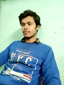 Snapshot of maxmishra18 chatting on November 2025 09:21:02 AM maxmishra18 online show from November 2025 09:21:02 AM