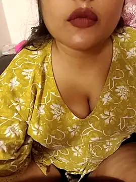 Cuty-Lina online show from November 2025 12:50:02 PM