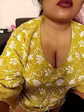 Cuty-Lina online show from November 2025 04:55:01 PM