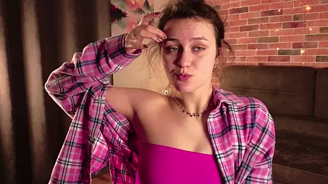 FoxFever online show from April 2026 05:09:01 AM